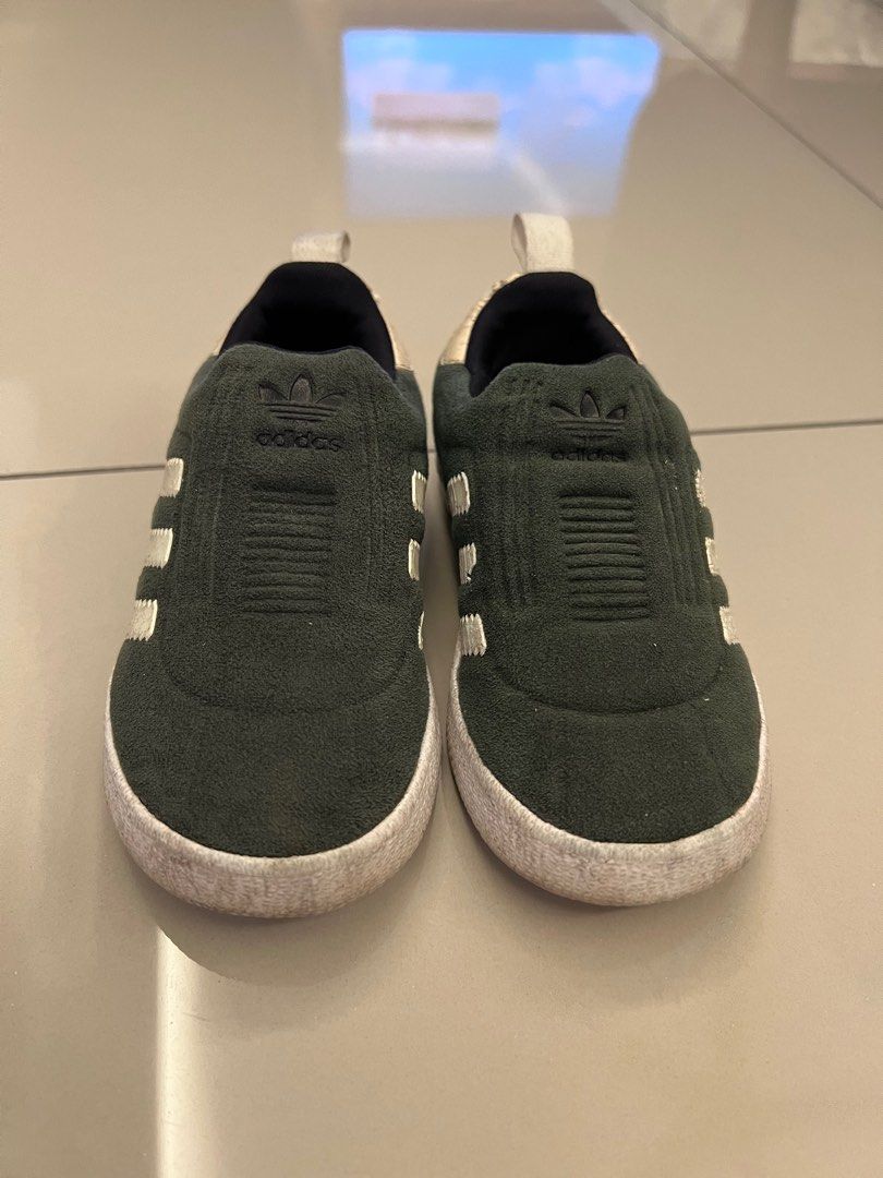 Adidas soft baby 2025 shoes