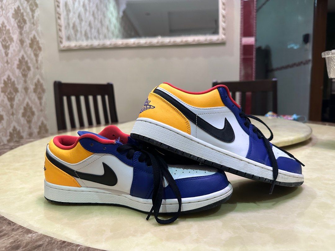 Air Jordan 1 low royale Men s Fashion Footwear Sneakers on