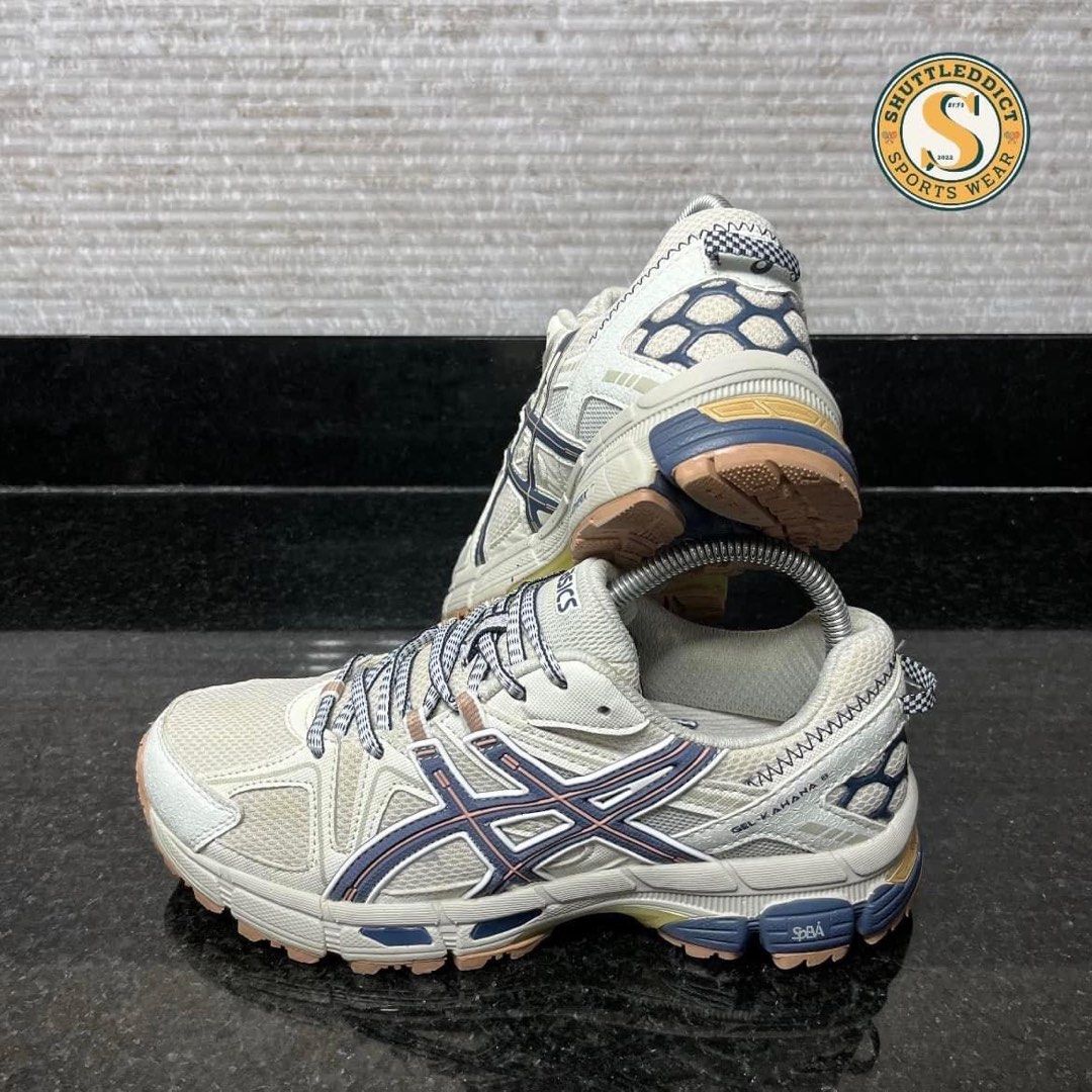 ASICS GEL-KAHANA 8, Sports Equipment, Hiking & Camping on Carousell