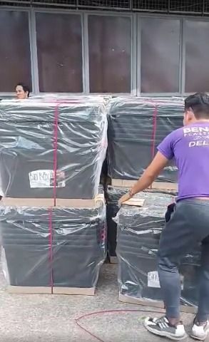 BIG BLACK STORAGE BOXES - BODEGA SALE (Category: Storage Boxes & Baskets) located in Quezon City. Submitted by uno_store (Listing ID 1280084503, Image 3). Description: ‼️ 🔥 GRAND SUPER SALE 💯 🔥 ‼️ ‼️ STOCKABLE STORAGE 💯 ‼️ OPEN FOR BULK ORDERS Wholesale/Dealer/Supplier/Retailer PANG PERSONAL AT PANG NEGOSYO ✅ -BODEGA SALE- MATIBAY MAKAPAL MAKUNAT 100% Brand New!! 🔥 PM for orders and deliveries po +639669963543 ✅ available size 40 liters blac