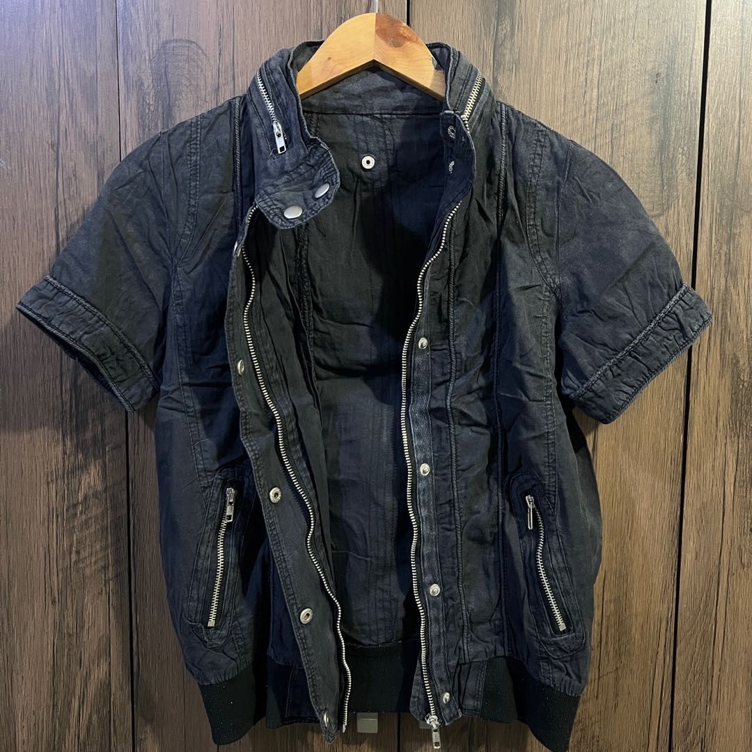 Black Jacket Hoodie (Category: Coats, Jackets and Outerwear) located in Makati City. Submitted by glammodaph (Listing ID 1280201529, Image 3). Description: Declutering my Biker Jacket zipper buttons with zipped hoody.