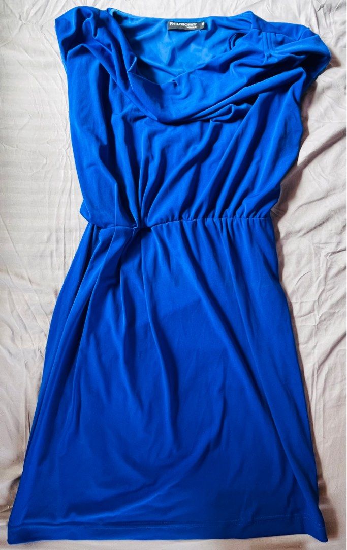 Blue Knee-length Dress (Category: Dresses) located in Sorsogon. Submitted by peachy_l (Listing ID 1280094935, Image 1). Description: .