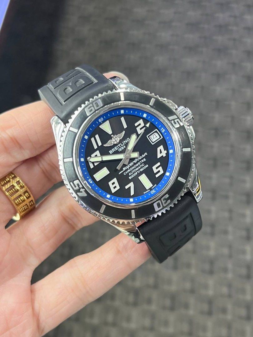 BREITLING SUPEROCEAN SWISS MADE AUTOMATIC CHRONOMETER DIVERS 1500M
