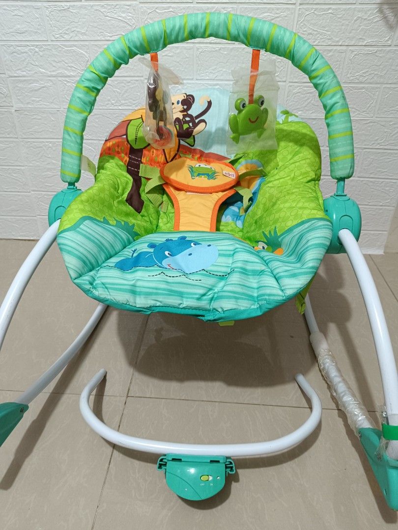 Bright Starts 3in1 BabyToddler Rocker, Babies & Kids, Infant