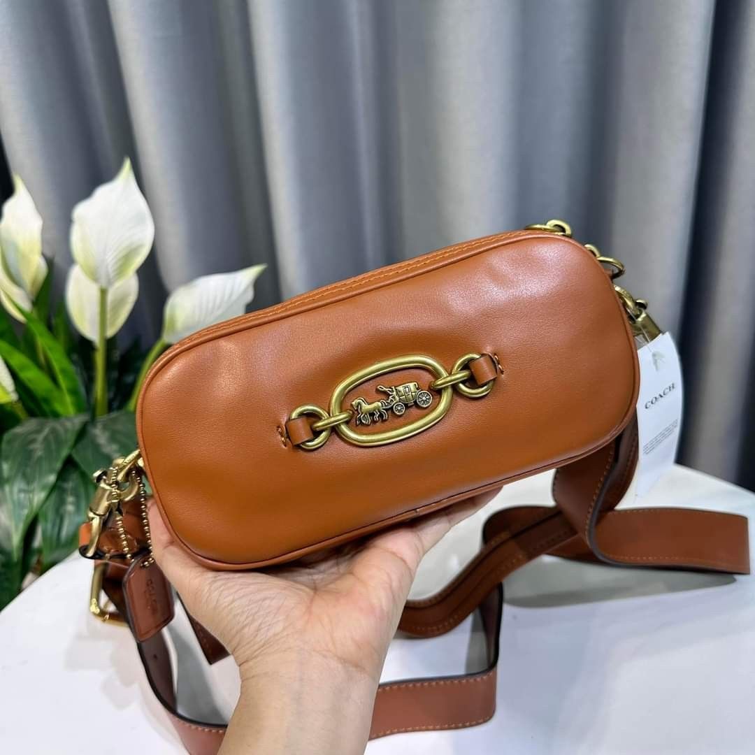 Coach avery crossbody store