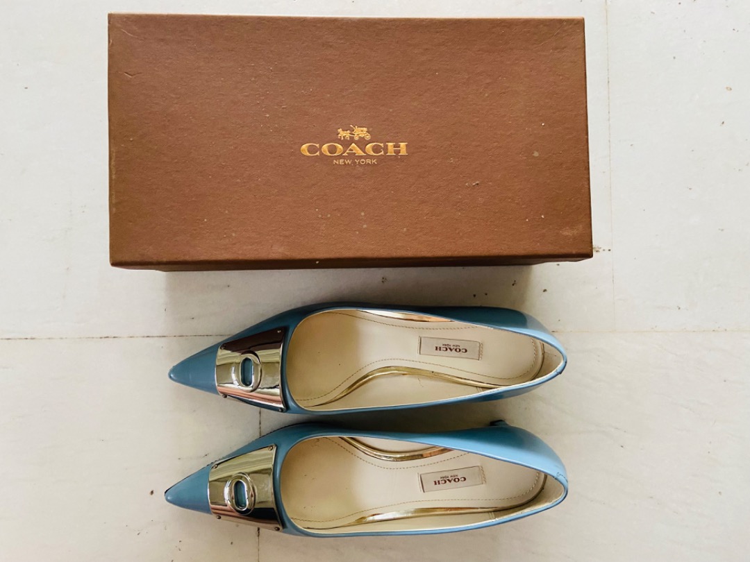 Coach leather shop heels