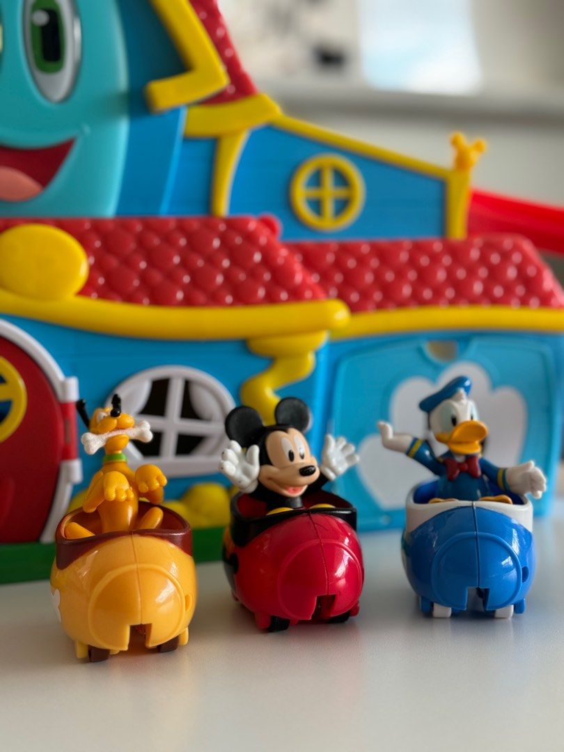 Mickey mouse 2025 clubhouse deluxe playset