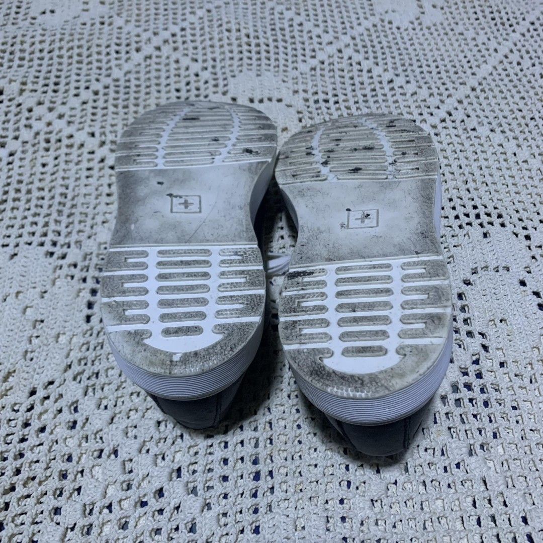 Dr. Martens Alexei, Men's Fashion, Footwear, Casual Shoes on Carousell