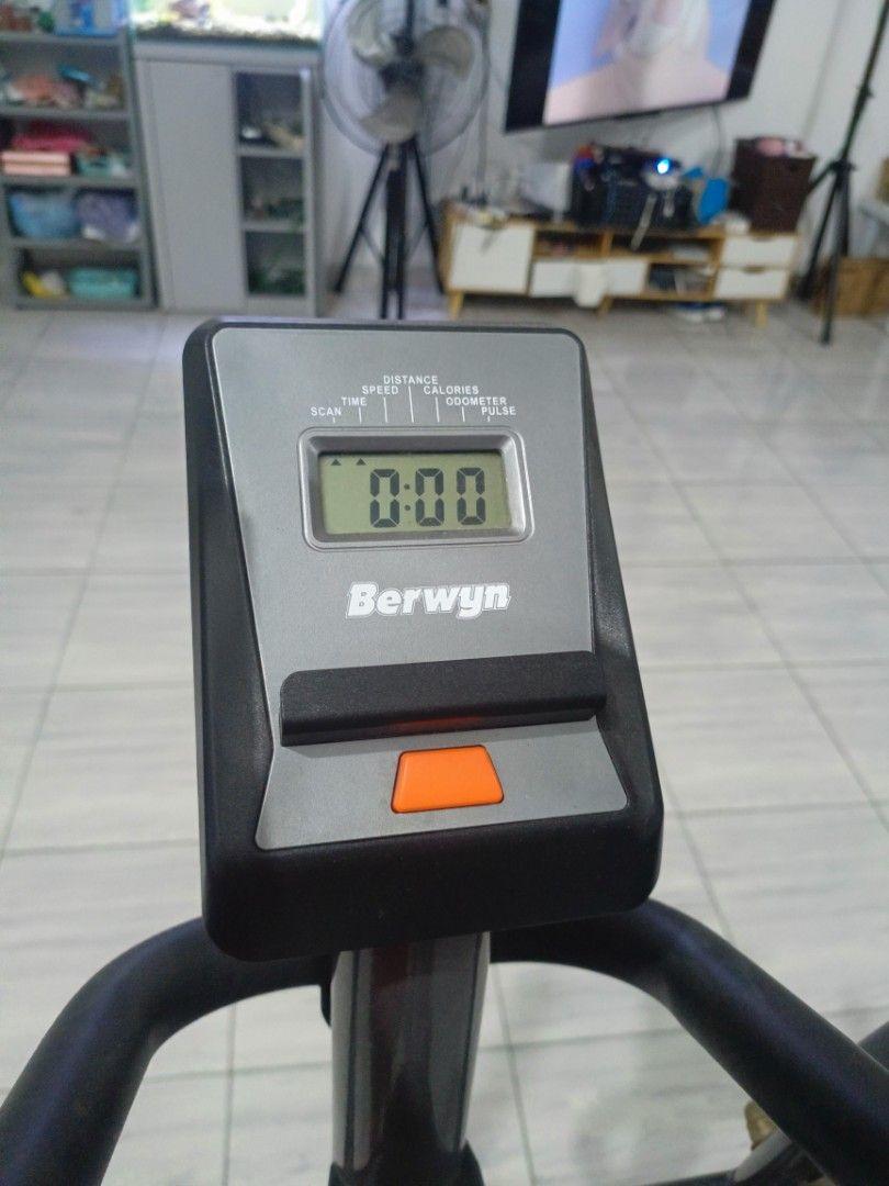 Berwyn elliptical bike 507e top