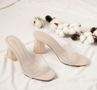 Glass new arrivals heel shoes