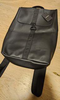 （分類：）位於 。 由 Freeed 提交（商品編號 1280171101，圖片 1）。簡介： 。