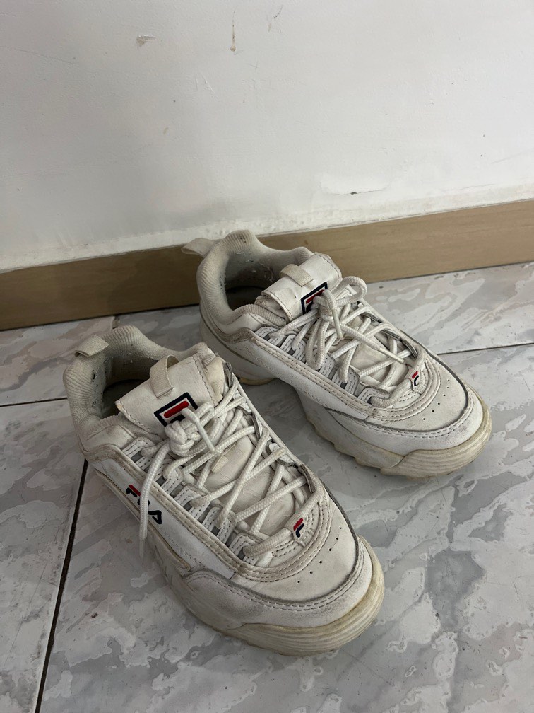 Grey fila disruptor sales