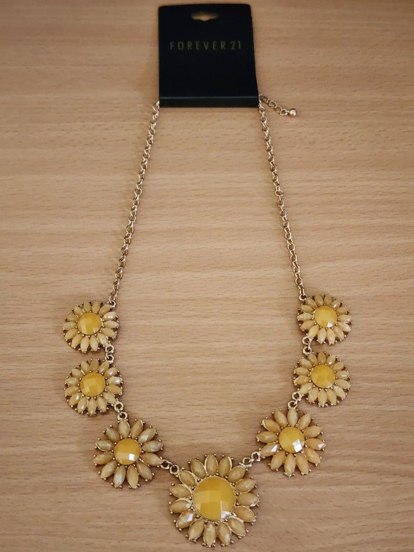 Yellow necklace forever 21 2025