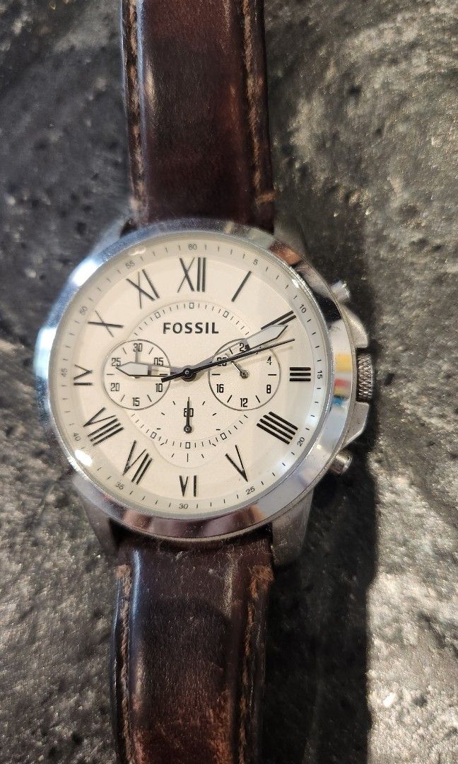 Fossil watch white discount face