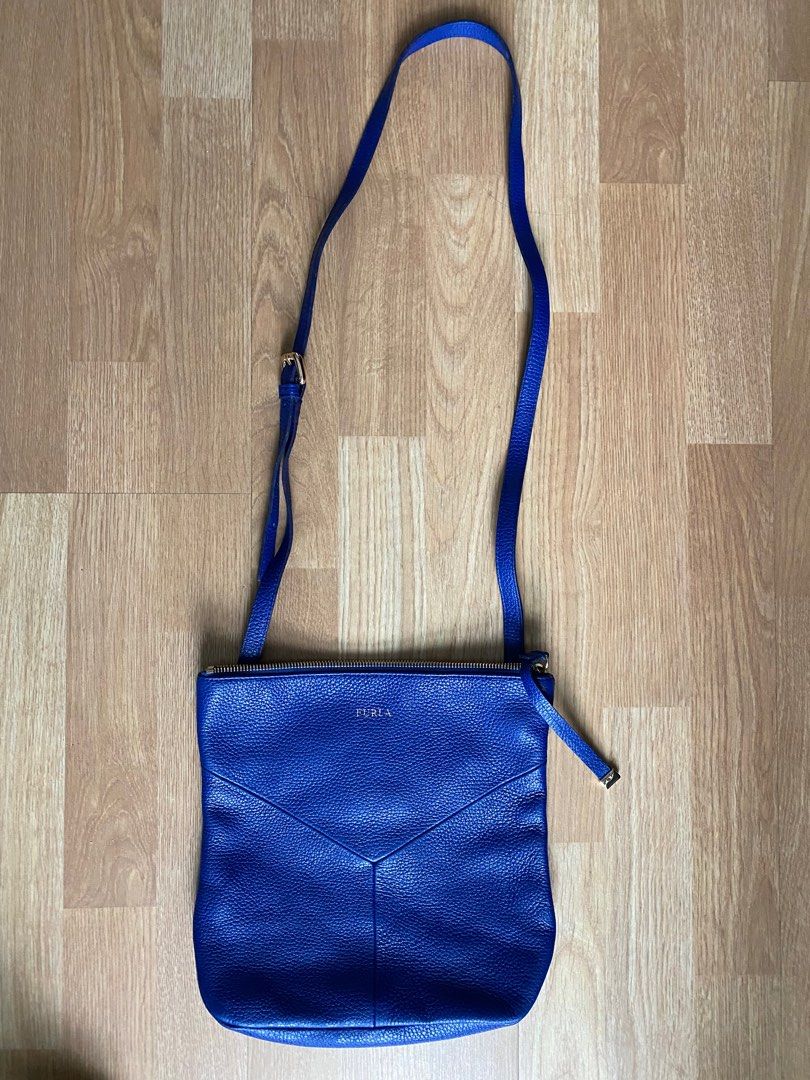 Furla royal clearance crossbody