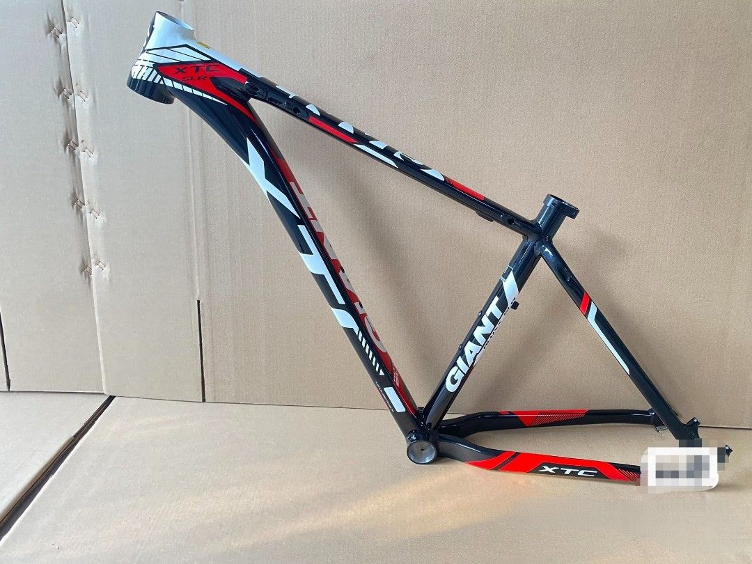 giant xtc slr 27.5 frame M size not giant xtc 800 not giant xtc 820 not trek marlin