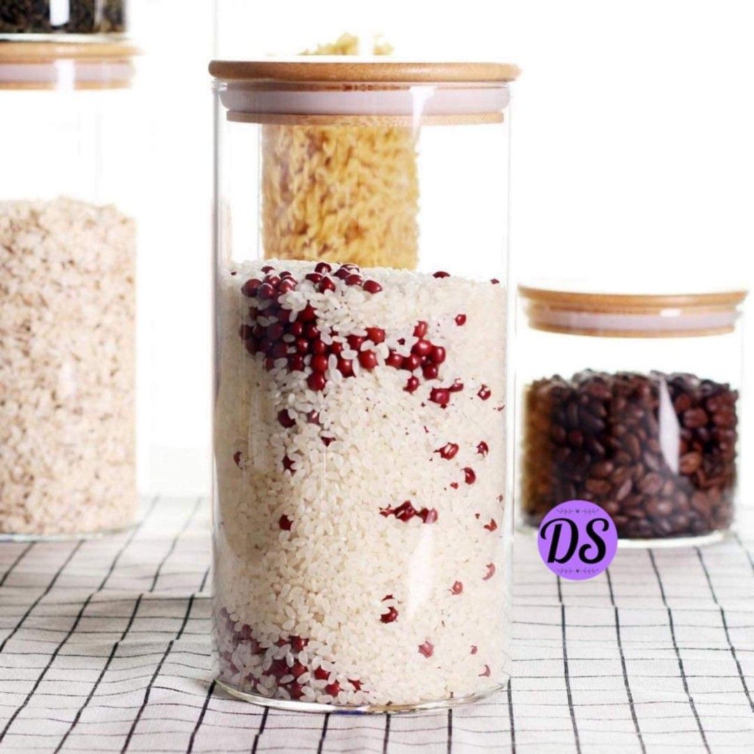 GLASS JAR WITH BAMBOO LID 650 ML (Category: Food Organization & Storage) located in Manila. Submitted by imeldacsantiago (Listing ID 1280222913, Image 3). Description: GLASS JAR WITH BAMBOO LID 650 ML CODE JAHW01172024 PRICE 200 CUT OFF OF ORDERS 11AM (SAME DAY DELIVERY WITHIN MANILA AREA) VIA GRAB, MR SPEEDY, LALAMOVE MOP: COD (MANILA AREA, CAVITE,BULACAN NEXT DAY DELIVERY) GCASH (MANILA, CAVITE, BULACAN AREA, SAME DAY DELIVERY) BDO REMITTANCE C