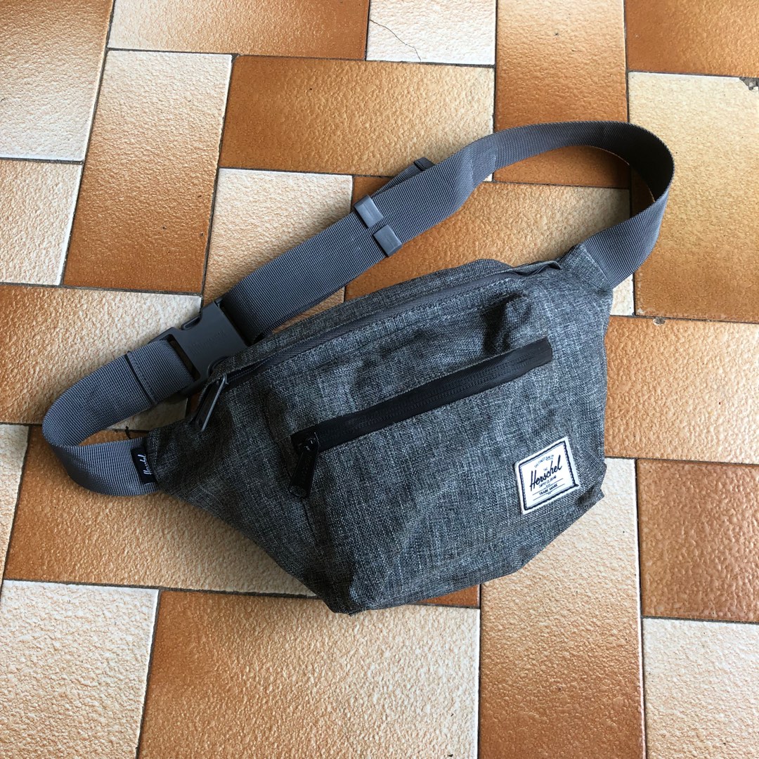 Herschel pouch online bag