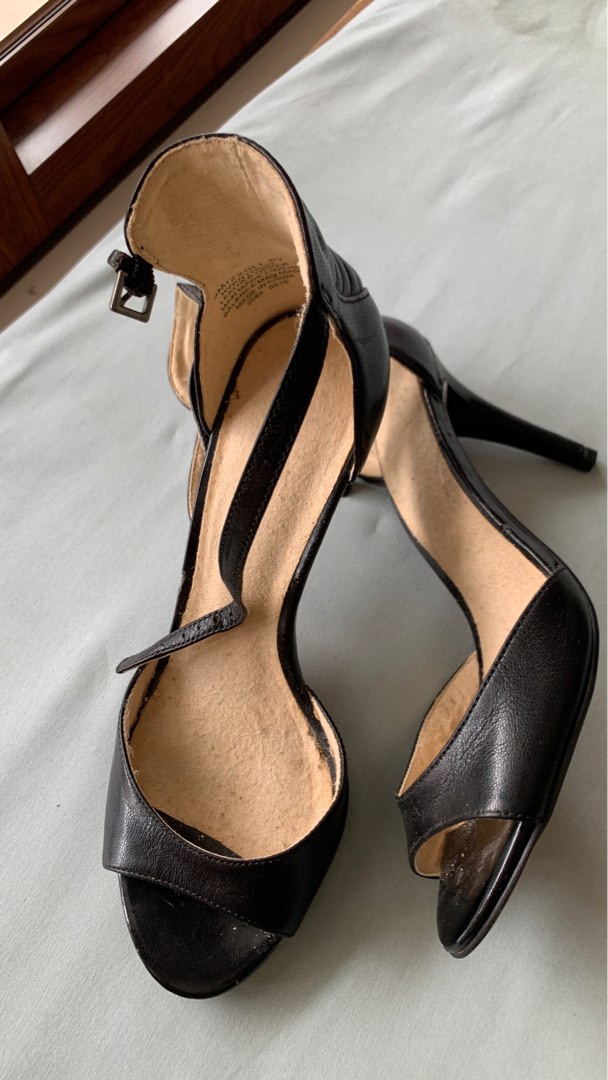 Nine west hills best sale