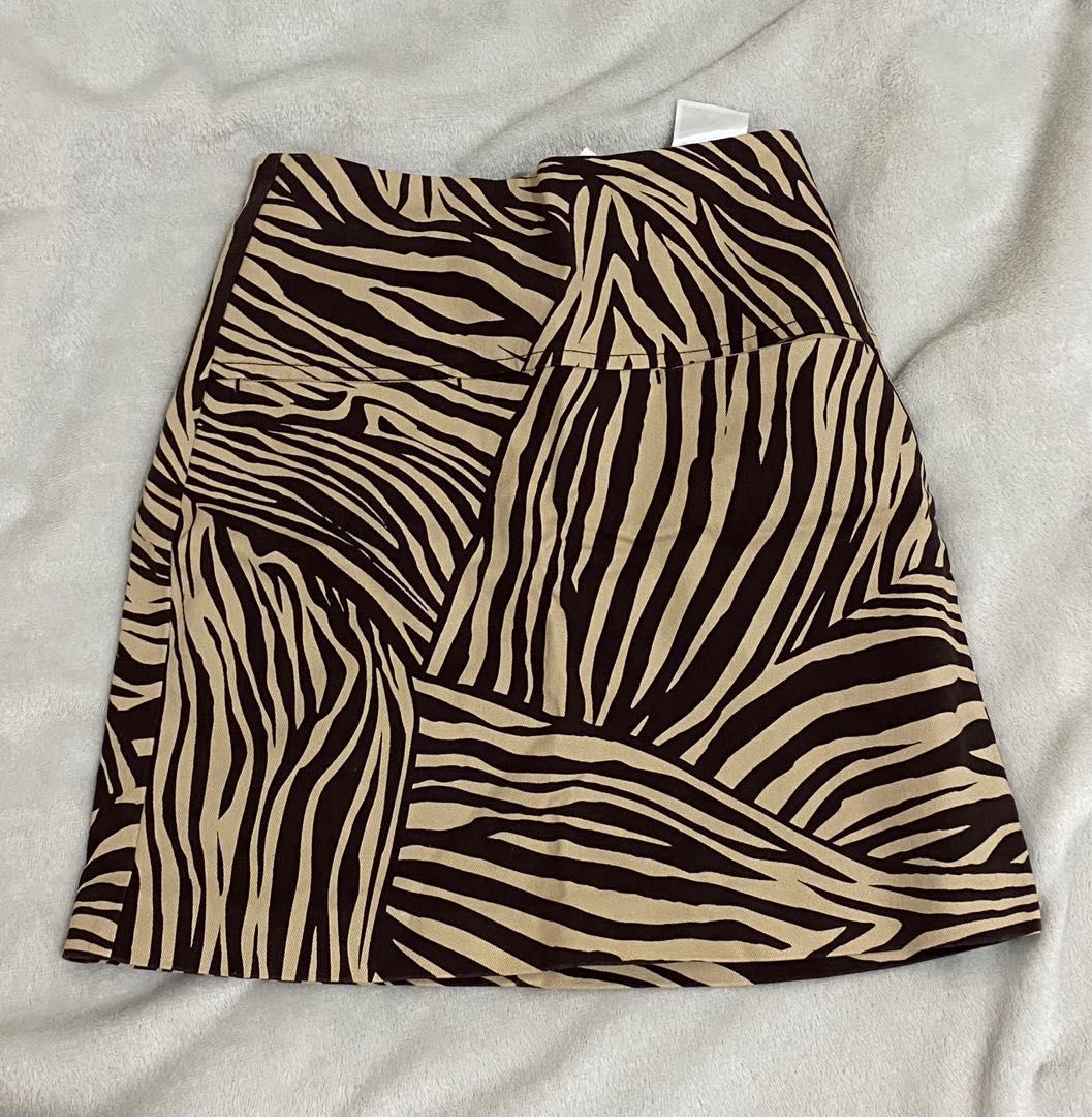 H&m zebra skirt top