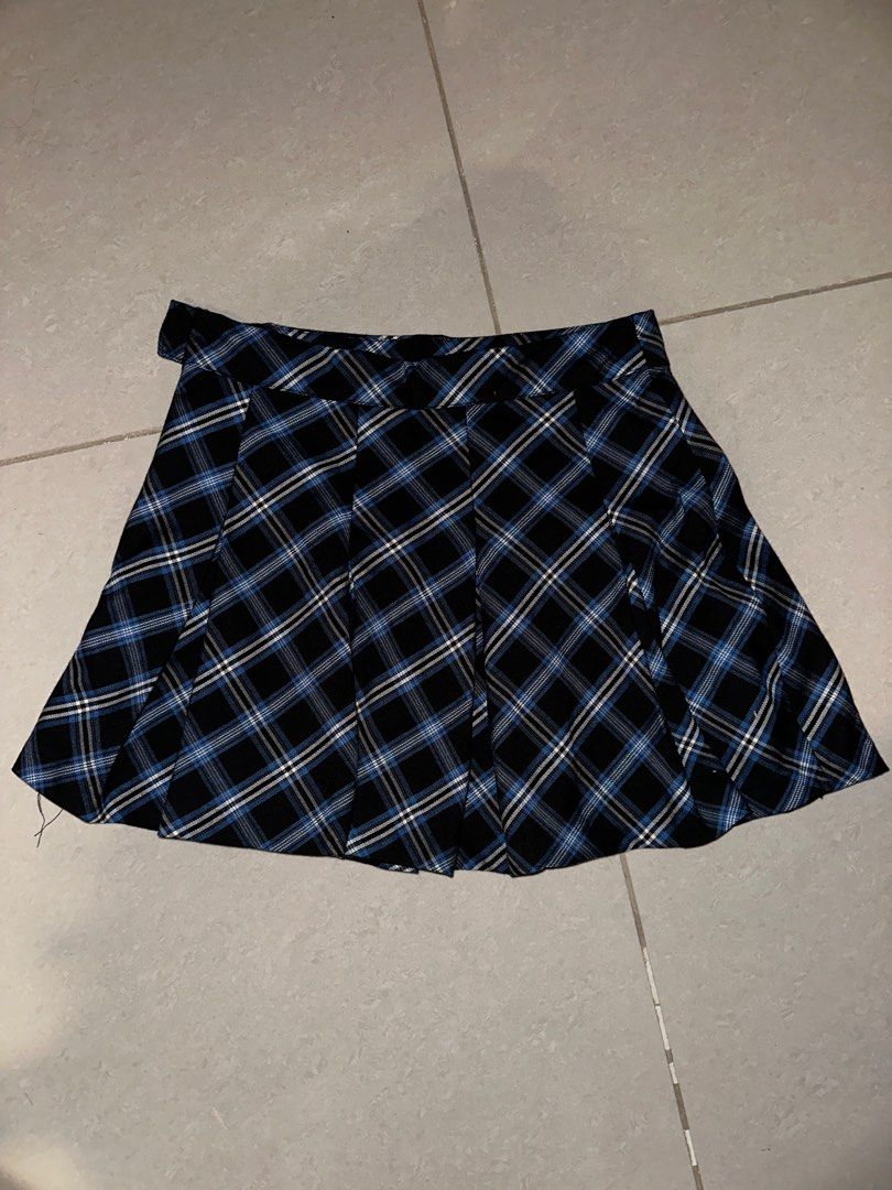School girl skirt h&m top