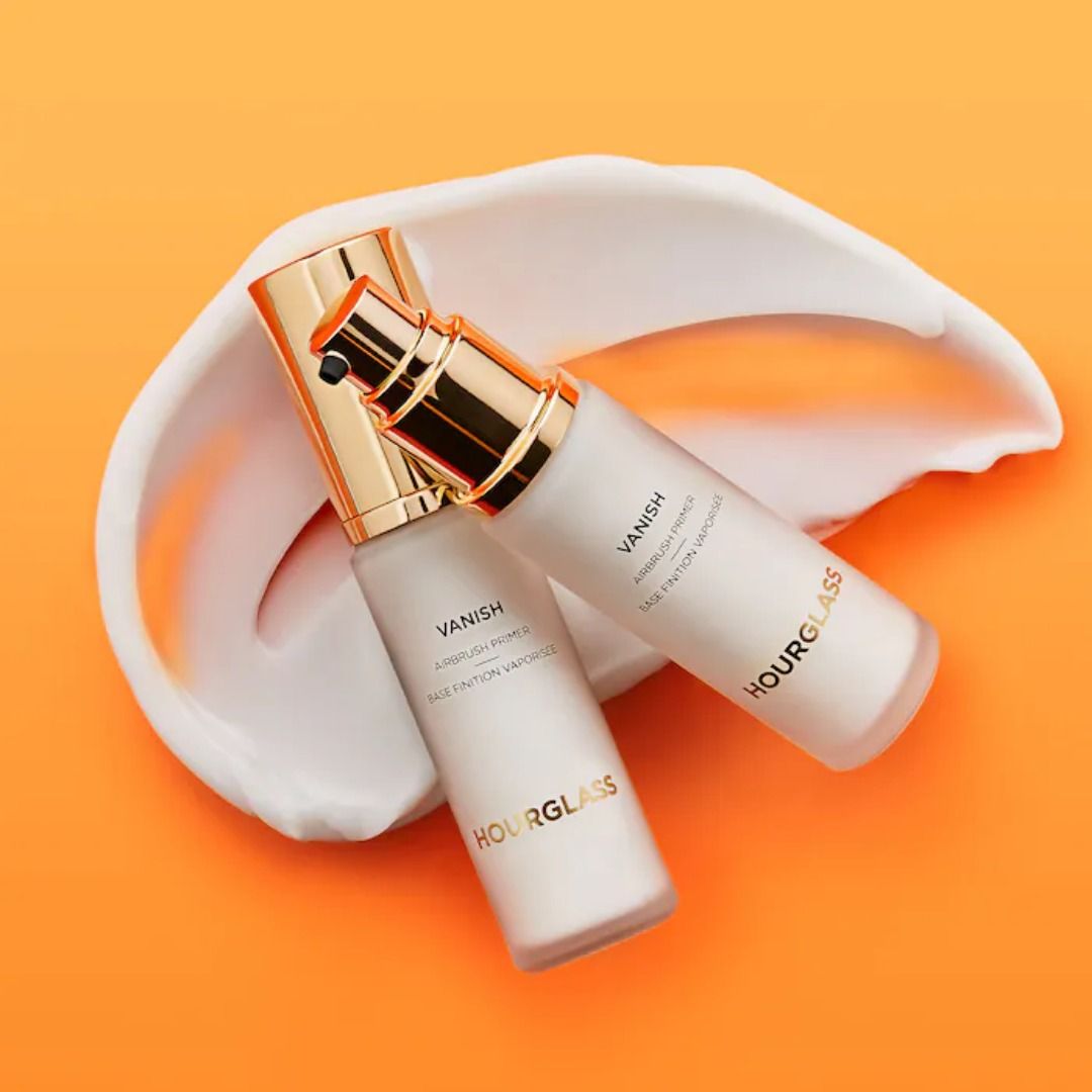 HOURGLASS Vanish Airbrush 3ml (Category: Makeup) located in Quezon City. Submitted by happyfactoryph (Listing ID 1149591322, Image 3). Description: HOURGLASS Vanish Airbrush 3ml – P890 (from P2000) ⁣ Product Details: A translucent, skin-perfecting primer that smooths skin, controls shine and provides a blurred, airbrushed finish while extending makeup wear. Formulated with innovative microspherical powders, this multipurpose primer blurs imperfec