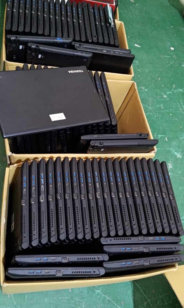 SALE!!! Toshiba i5!!!! (Category: Laptops & Notebooks) located in Quezon City. Submitted by ConsumerGoodies (Listing ID 1280150161, Image 2). Description: Reseller's price na!!!! Price :6,499 na lang Toshiba laptop ✅ i5 4th gen ✅ 15inch ✅ 8gb ram ✅500 gb internal No camera ✅ very lightweight ✅ Manipis deadbatt kaya selling low #valentinegiftideas #ValentinesDay2024 #muranglaptop #affordablelaptop #workfromhomejobs #onlinejobs #onlinejob2024 #Pang
