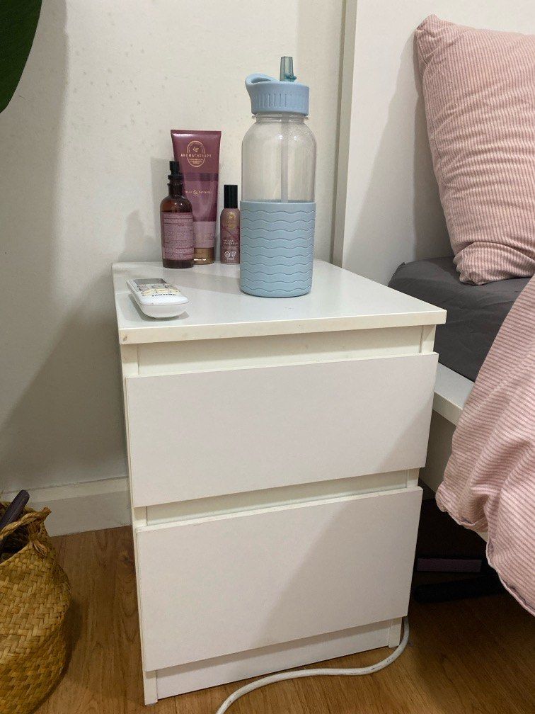 Malm 3 drawer bedside table cheap