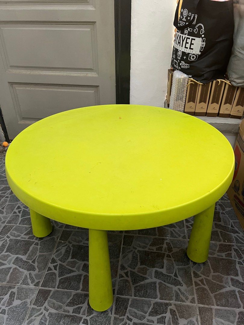 Ikea round store children s table
