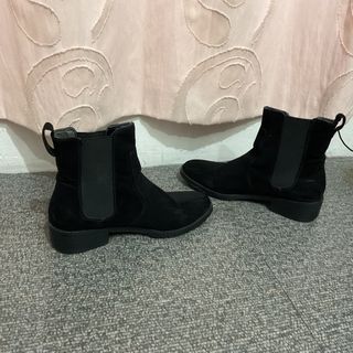 Inch check H&M Black boots (4.5 cm)