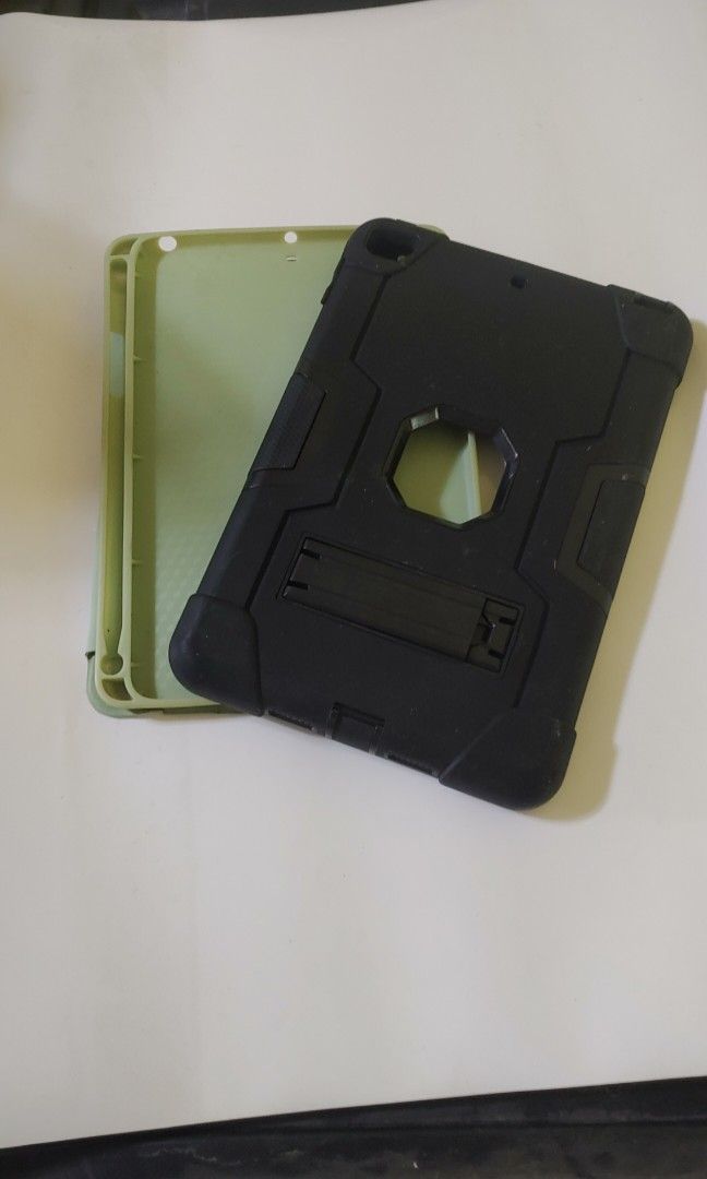 iPad mini 5 case (Category: iPad) located in Mandaluyong City. Submitted by kinergy04 (Listing ID 1280229597, Image 1). Description: For iPad mini 6..