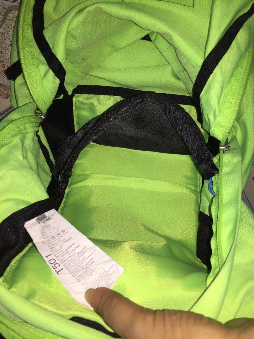 Jansport Bag (Category: Backpacks) located in Manila. Submitted by joycu (Listing ID 1280083691, Image 3). Description: ORIGINAL Jansport Backpack *** LAST PRICE 1-pc only / color GREEN Php499 MOP: Gcash or Cash Meet up: Robinsons Manila Branch Thank you..
