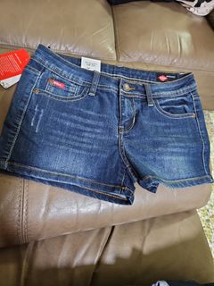 (Category: ) located in . Submitted by agnesfsl (Listing ID 1280227578, Image 1). Description: .