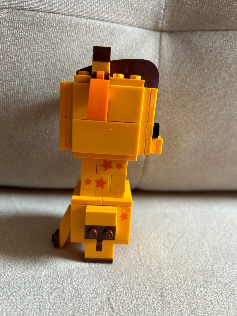 Lego 40316 geoffrey brickheadz 057