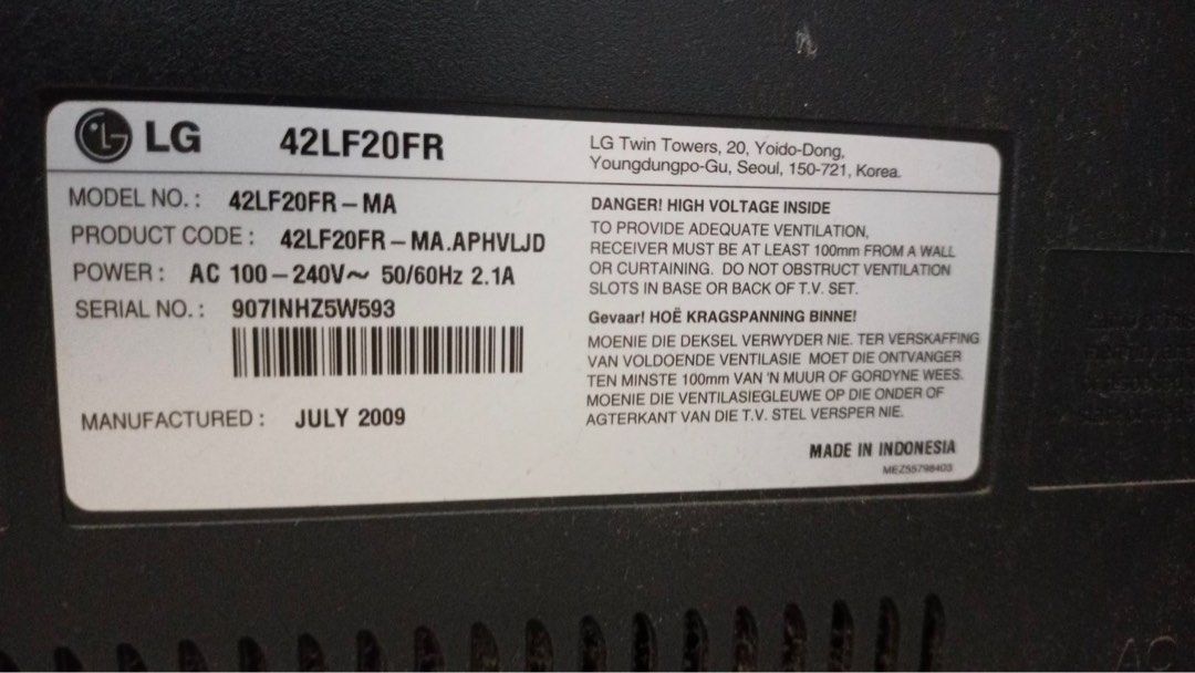LG 42” Lcd tv w/ stand (Category: TV) located in Paranaque City. Submitted by edwinsouy (Listing ID 1280200786, Image 2). Description: .