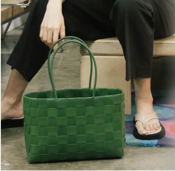 looking for Capricho Isla bag (Category: Shoulder Bags) located in Manila. Submitted by 29angelo (Listing ID 1280152237, Image 1). Description: im looking for Capricho Isla Bag please below srp! bnew or like new currently sold-out :(.