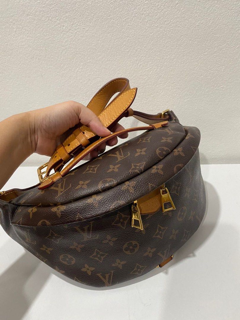 Lv bumbag men cheap