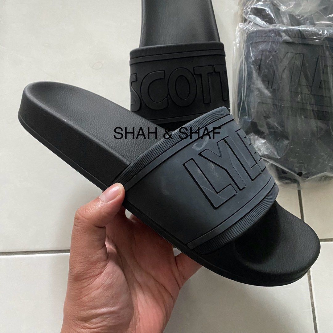 Lyle and scott sandals deals