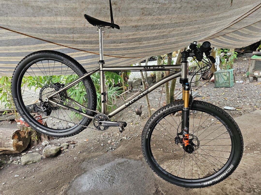 Lynskey MT 27.5 Medium size Sports Equipment Bicycles Parts