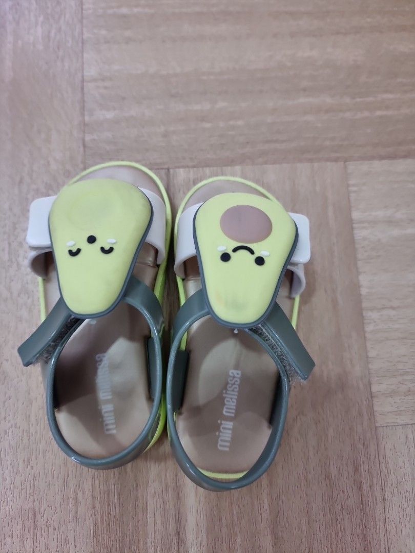 Mini melissa avocado hot sale sandals