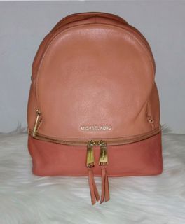 (Kategori: ) berada di . Dikirim oleh bags_room (ID iklan 1280001869, Gambar 1). Deskripsi: .