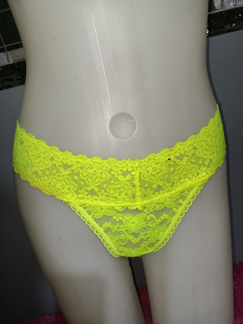 M/L Neon green No boundaries lace Sexy thong, Women's Fashion,  Undergarments & Loungewear on Carousell