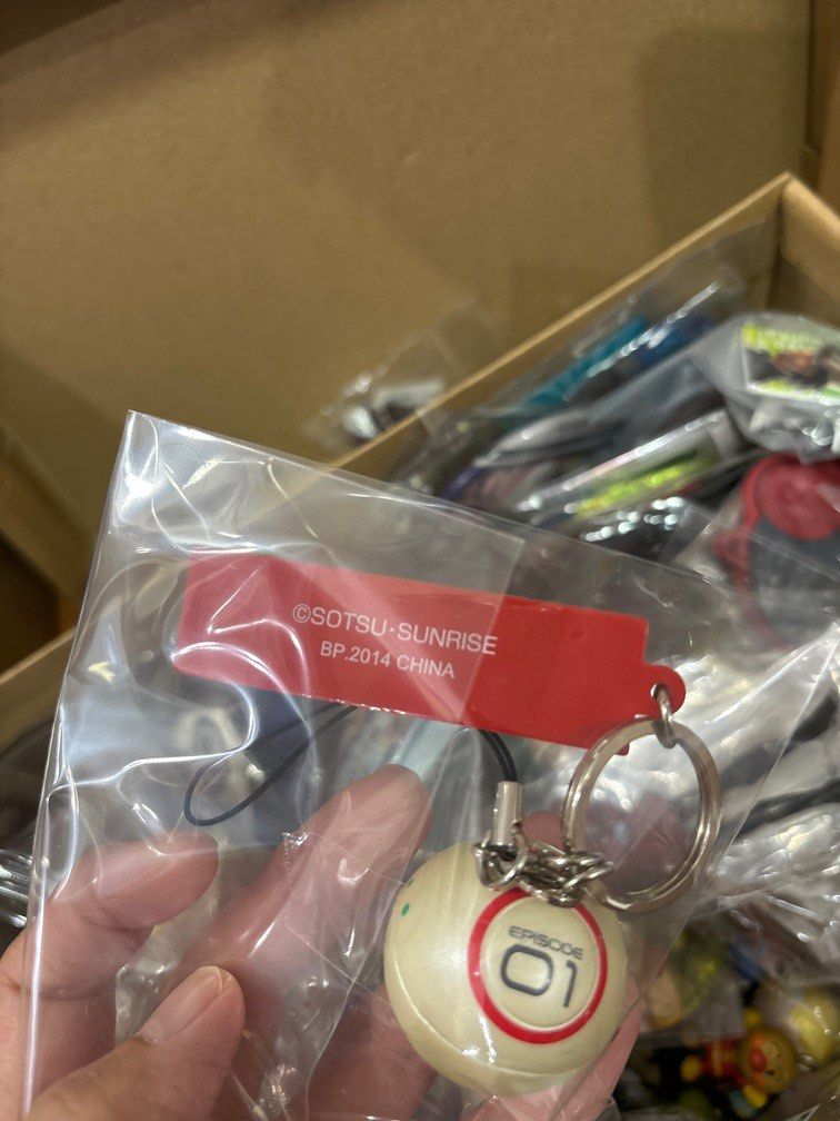 Mobile suit Gundam Unicorn Episode 1 Keychain (Category: Character Goods) located in Quezon City. Submitted by anns.hobbyshop (Listing ID 1280281399, Image 3). Description: .