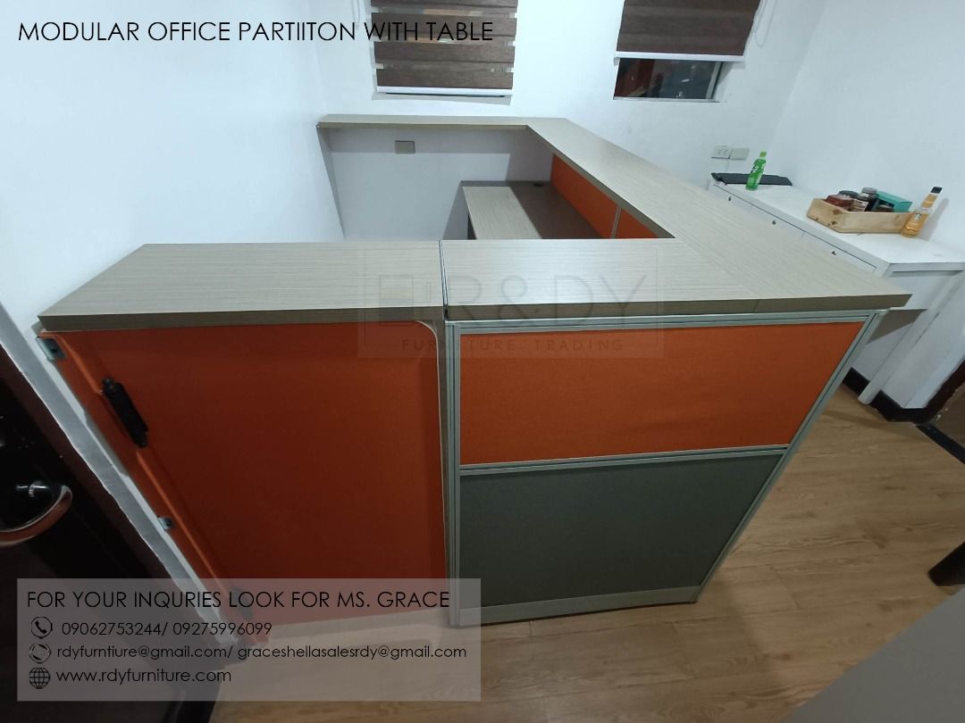 Modular Office Partition/ Workstation/ Cubicle, Furniture & Home Living ...
