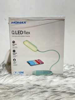 Momax Q.LED Flex mini lamp with wireless charging