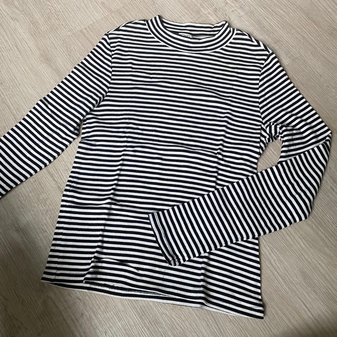 Monki longsleeve outlet