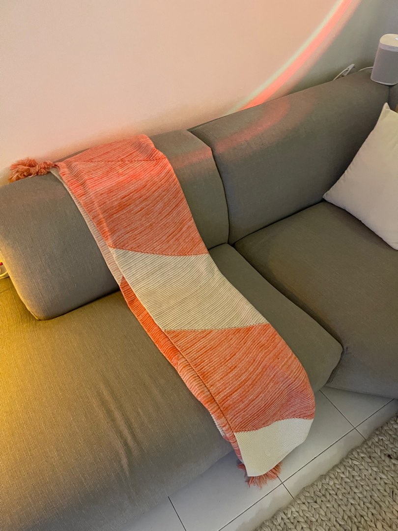 & Finch Throw Blanket, Furniture & Home Living, Home Decor