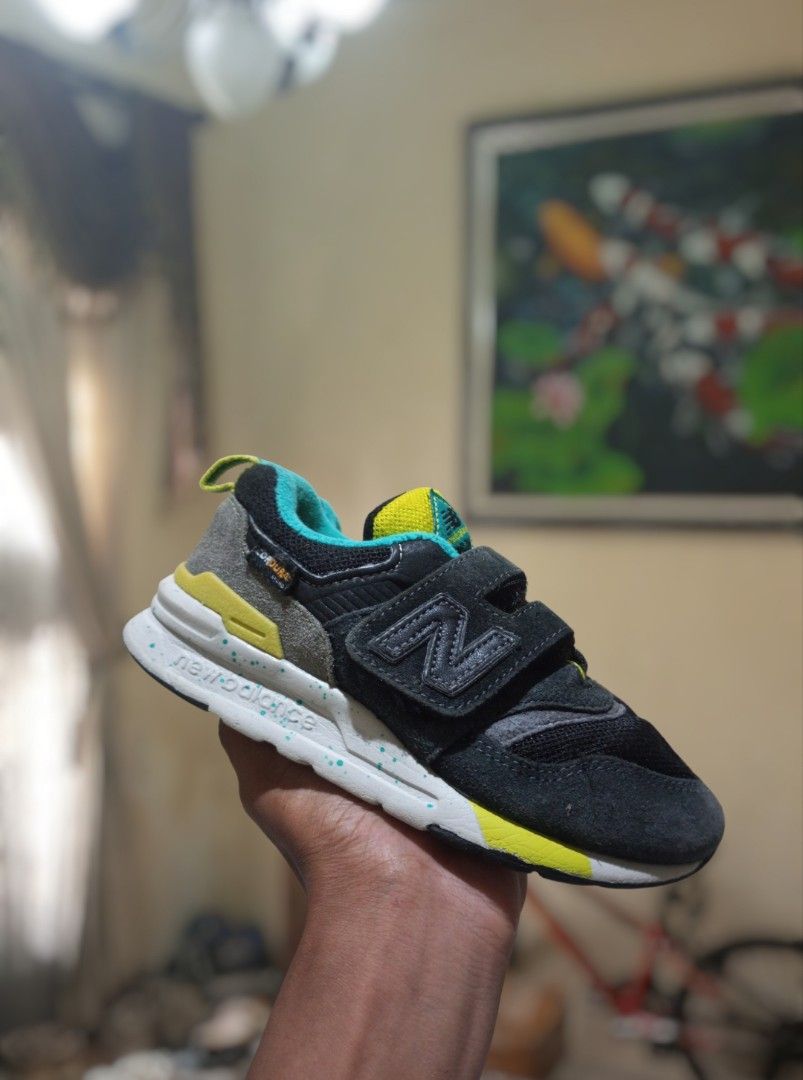 New balance 997H kids Bayi Anak Lainnya di Carousell