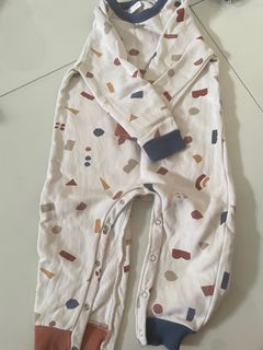 (Category: ) located in . Submitted by prettyclosetkl (Listing ID 1280121267, Image 1). Description: .
