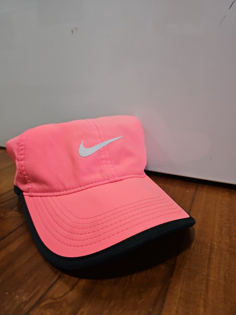 Nike cap store neon